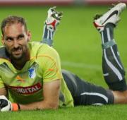 Tom Starke
